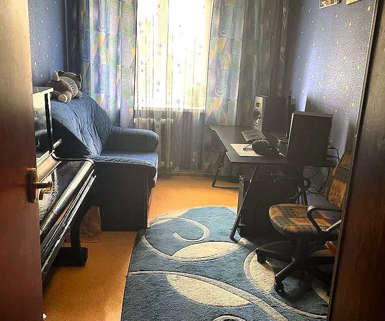 Продаётся 3-комнатная квартира, 58.5 м²