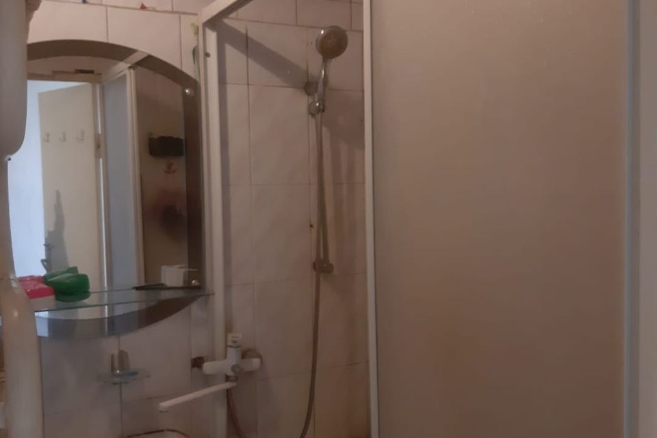 Продаётся 3-комнатная квартира, 57.4 м²