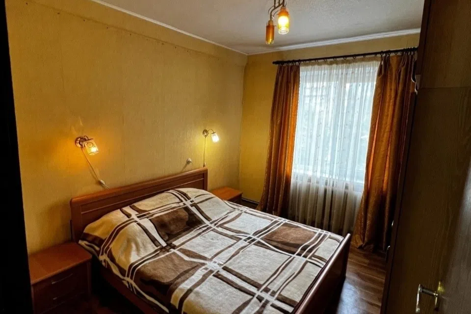 Продаётся 3-комнатная квартира, 65 м²