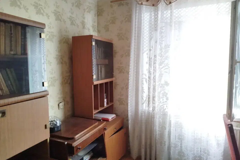 Продаётся 3-комнатная квартира, 63.5 м²