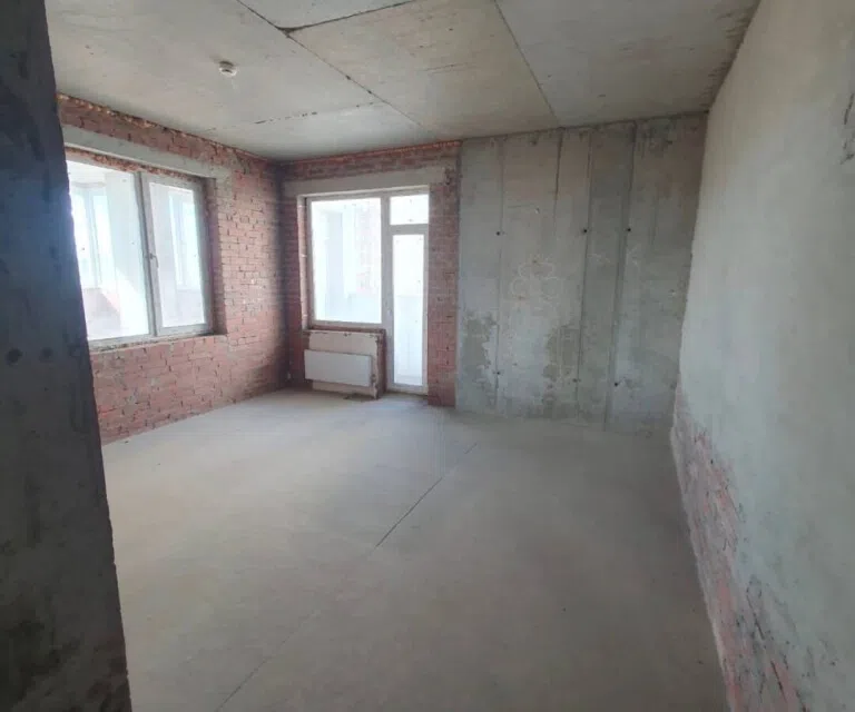 Продаётся 4-комнатная квартира, 126 м²