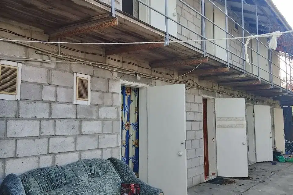 Продаётся 2-этажный дом, 750 м²