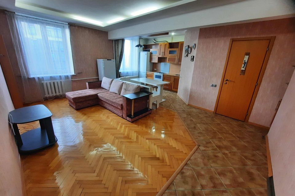 Продаётся 2-комнатная квартира, 66 м²