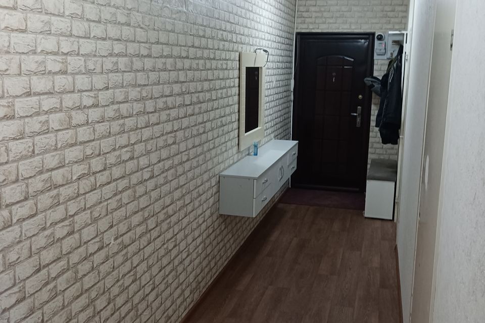 Продаётся 3-комнатная квартира, 60.8 м²