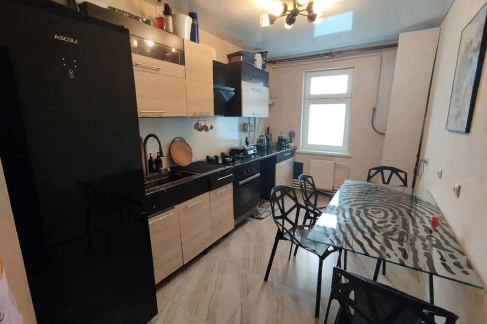 Продаётся 3-комнатная квартира, 71 м²