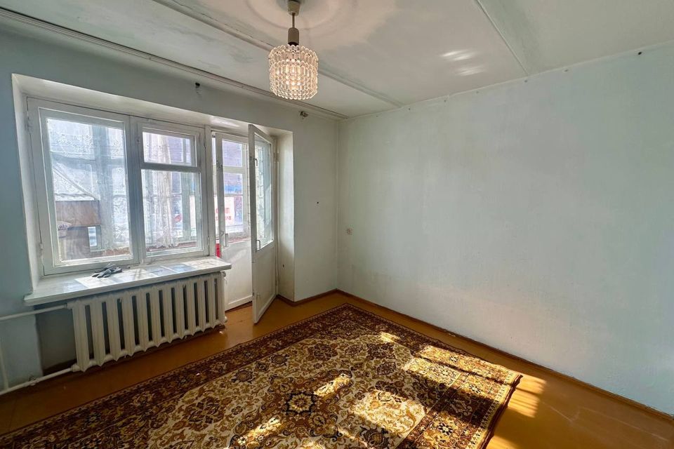 Продаётся 4-комнатная квартира, 79.7 м²