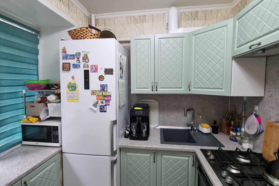 Продаётся 3-комнатная квартира, 49.7 м²