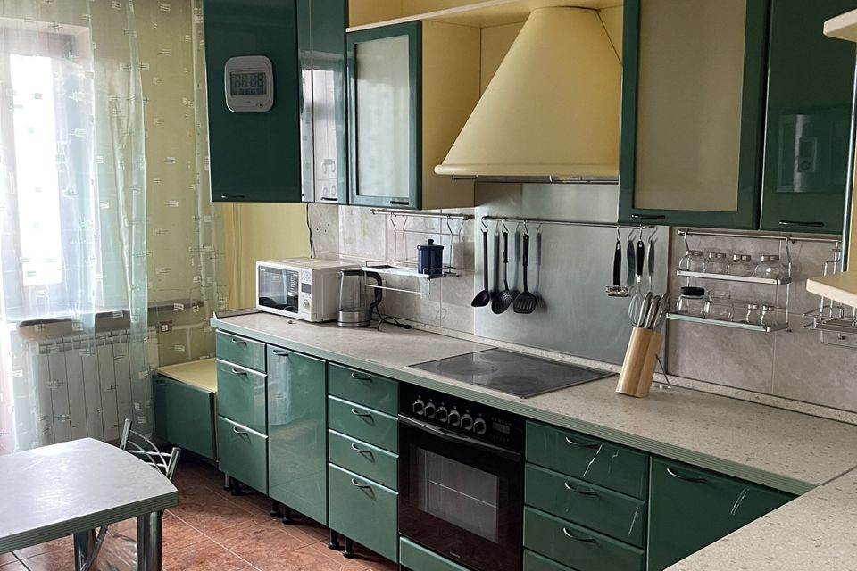 Продаётся 3-комнатная квартира, 77.8 м²