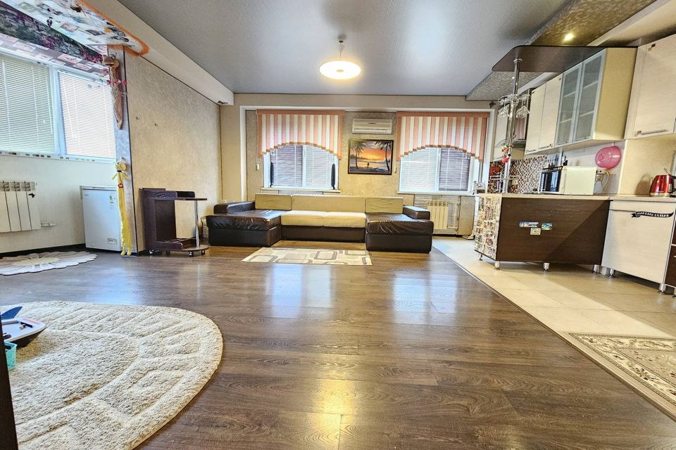 Продаётся 3-комнатная квартира, 86.2 м²
