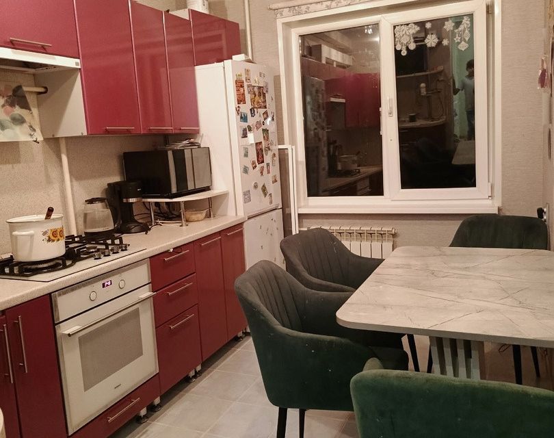 Продаётся 3-комнатная квартира, 62.8 м²