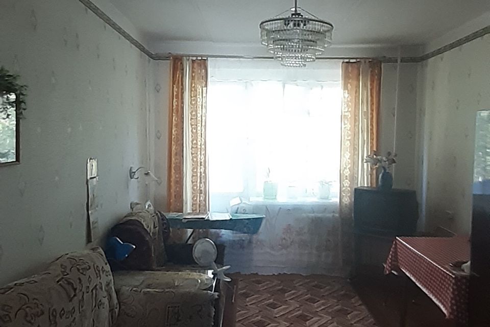 Продаётся 3-комнатная квартира, 58.2 м²
