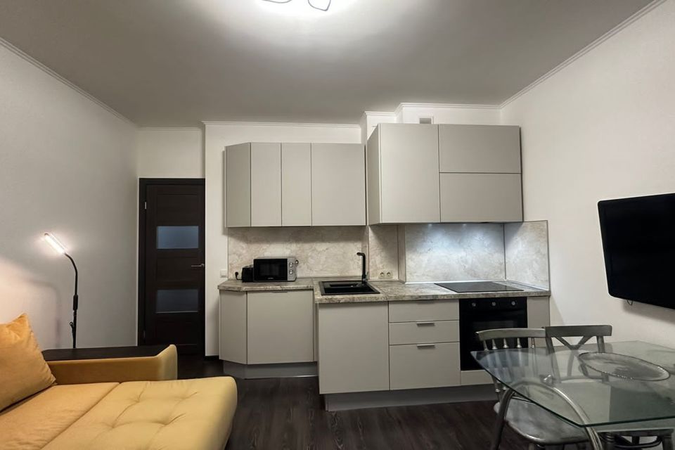 Продаётся 1-комнатная квартира, 38.8 м²