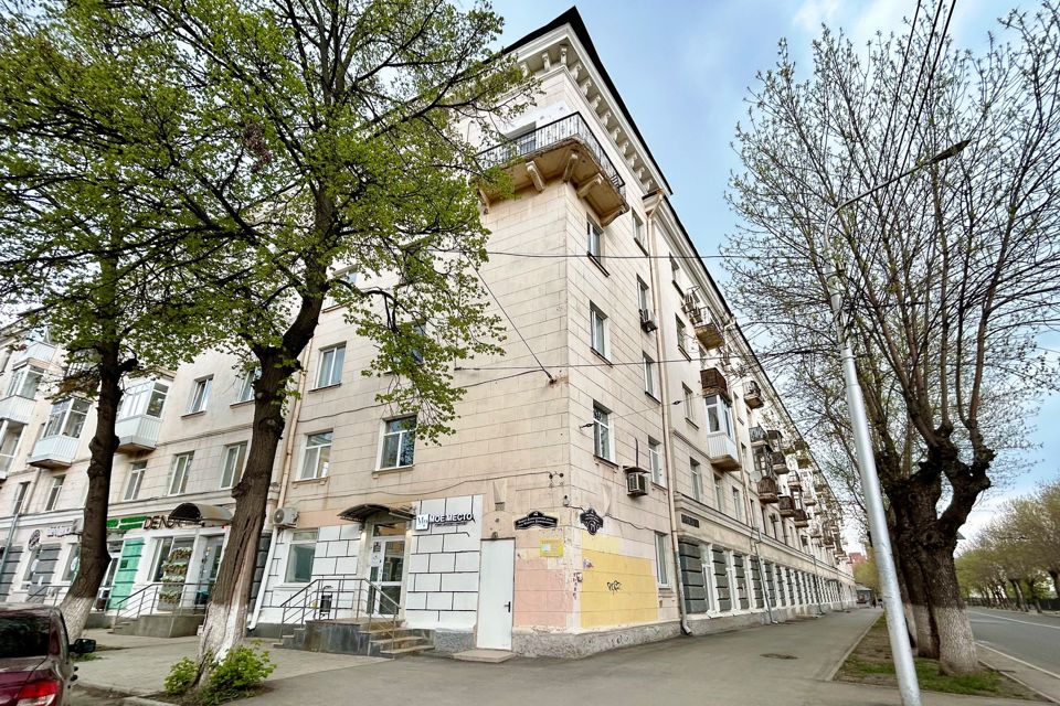 Продаётся 2-комнатная квартира, 61.2 м²