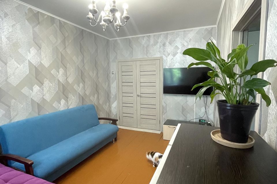 Продаётся 3-комнатная квартира, 63.6 м²