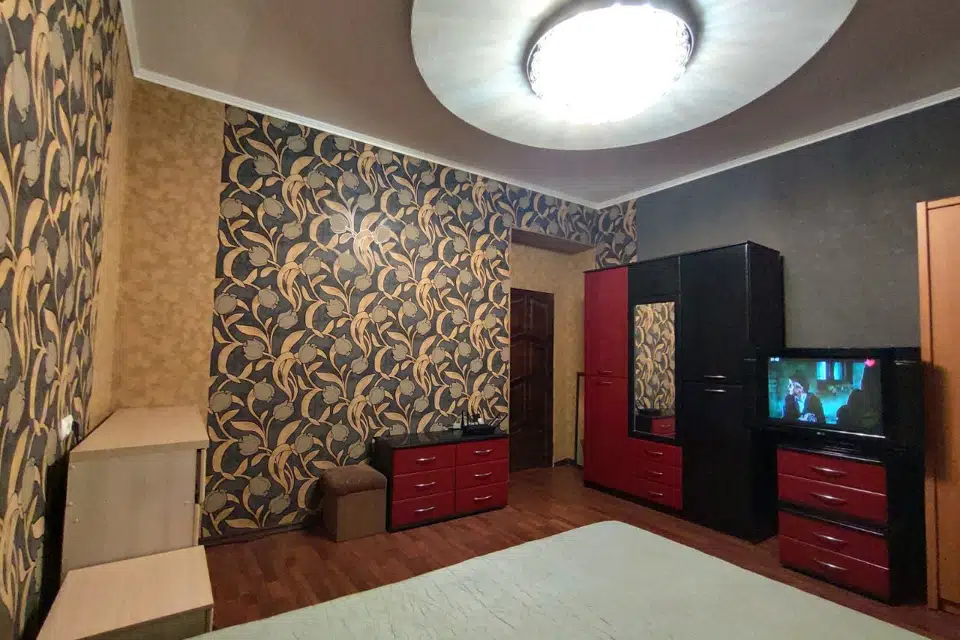 Продаётся 4-комнатная квартира, 99 м²