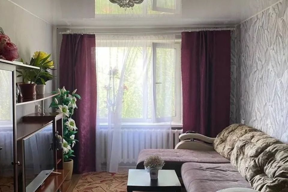 Продаётся 3-комнатная квартира, 51 м²