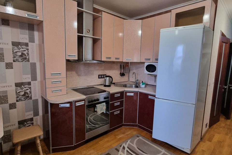 Продаётся 2-комнатная квартира, 41.7 м²