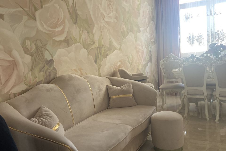 Продаётся 3-комнатная квартира, 92.4 м²