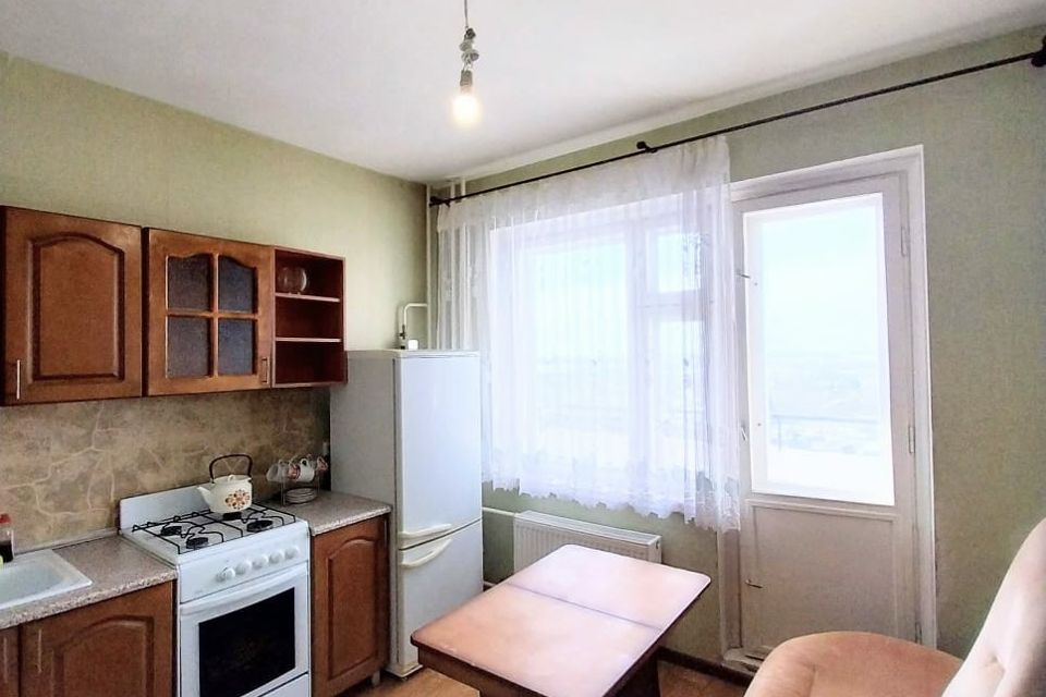 Сдаётся 1-комнатная квартира, 40 м²