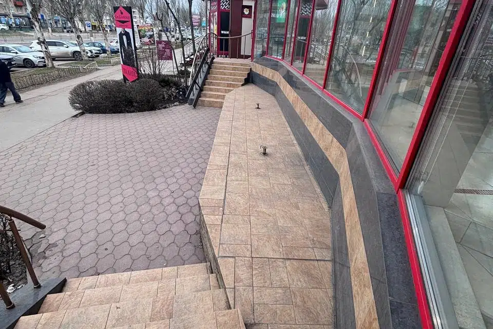 Сдаётся помещение своб. назначения, 126 м²