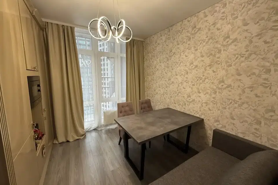 Продаётся 2-комнатная квартира, 55 м²