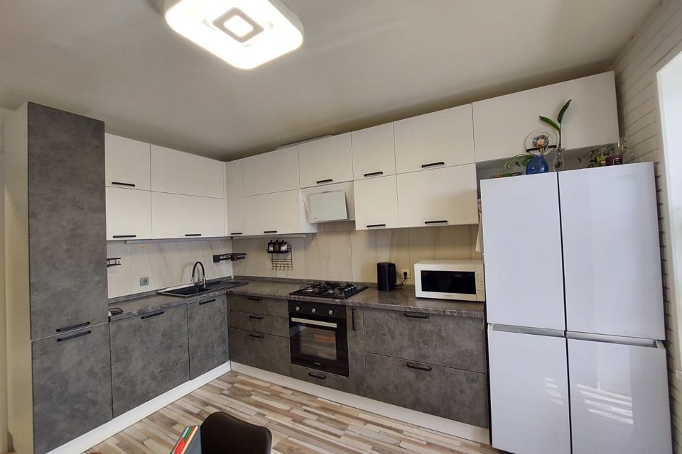 Продаётся 3-комнатная квартира, 68.8 м²