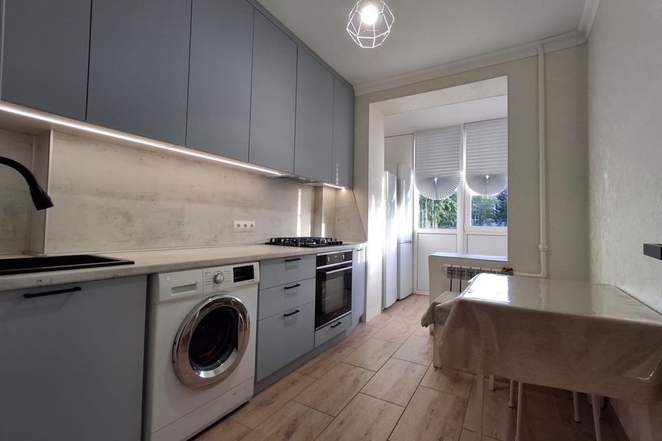 Продаётся 3-комнатная квартира, 54.9 м²