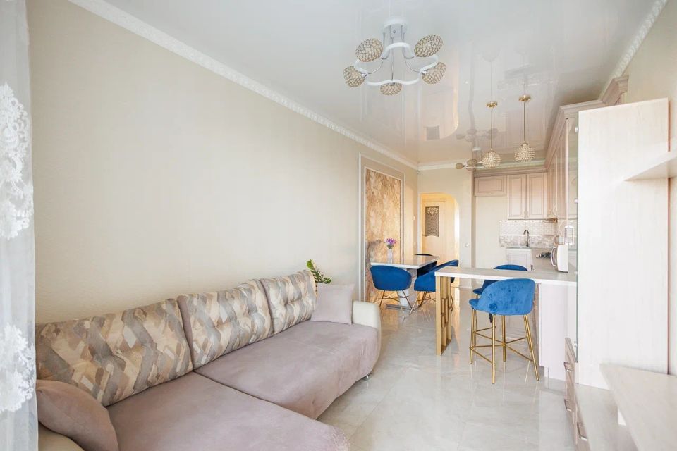 Продаётся 3-комнатная квартира, 95 м²