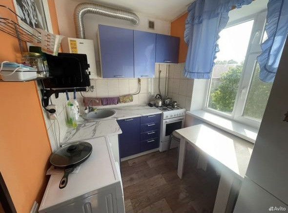 Продаётся 3-комнатная квартира, 55.9 м²