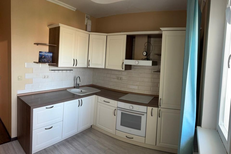 Продаётся 1-комнатная квартира, 38.2 м²
