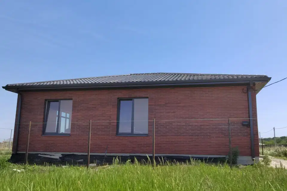Продаётся 1-этажный дом, 90 м²