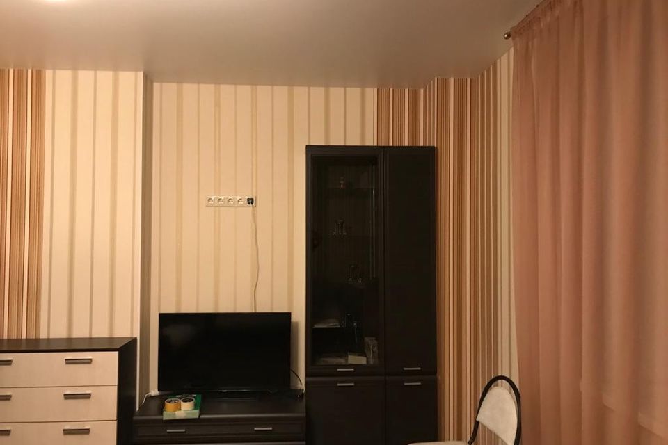 Сдаётся 1-комнатная квартира, 45 м²