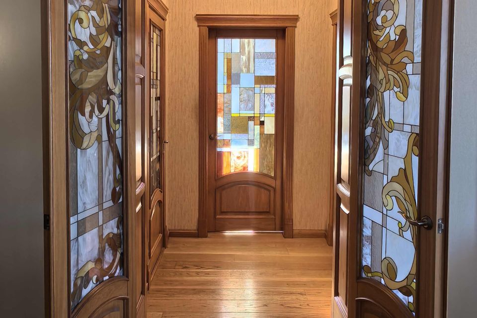 Продаётся 4-комнатная квартира, 164.5 м²