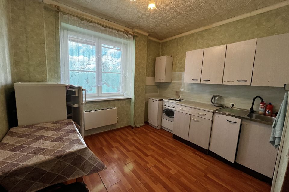 Продаётся 1-комнатная квартира, 37 м²