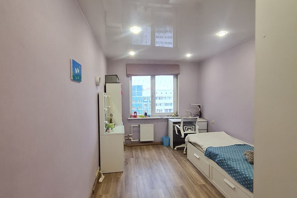 Продаётся 3-комнатная квартира, 82.2 м²