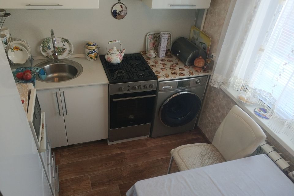 Продаётся 1-комнатная квартира, 32 м²