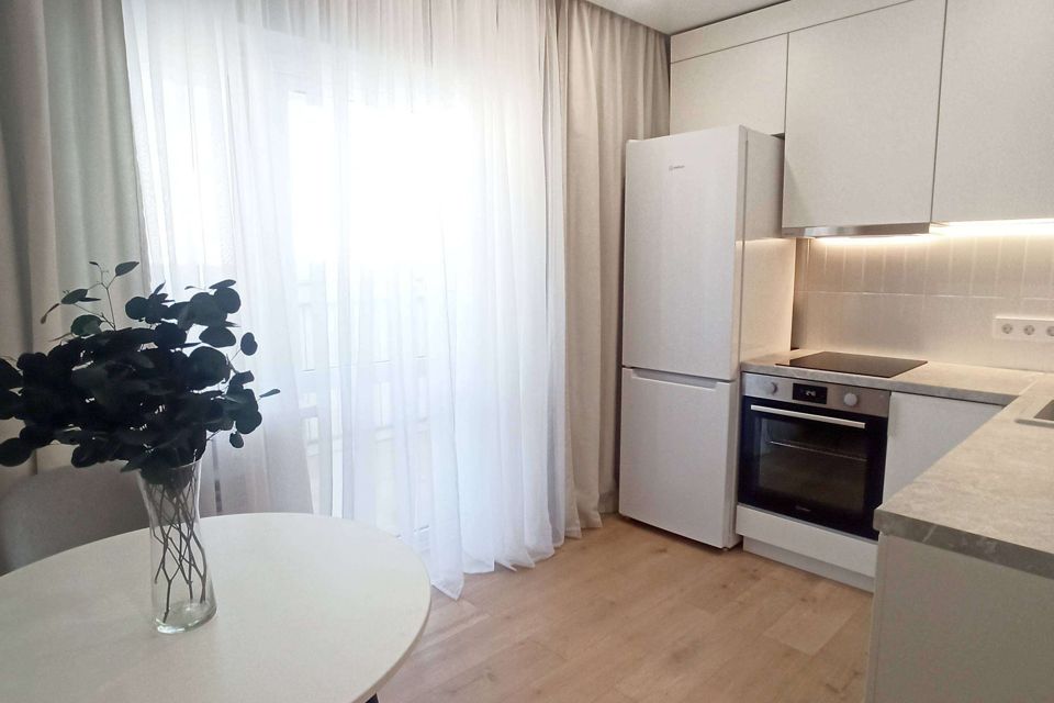 Продаётся 1-комнатная квартира, 37 м²