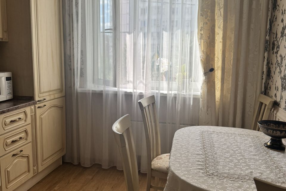 Продаётся 1-комнатная квартира, 35.7 м²