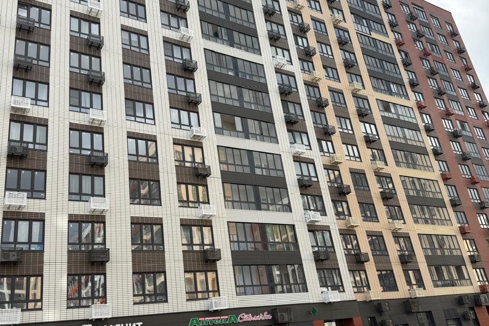 Продаётся 3-комнатная квартира, 82.5 м²