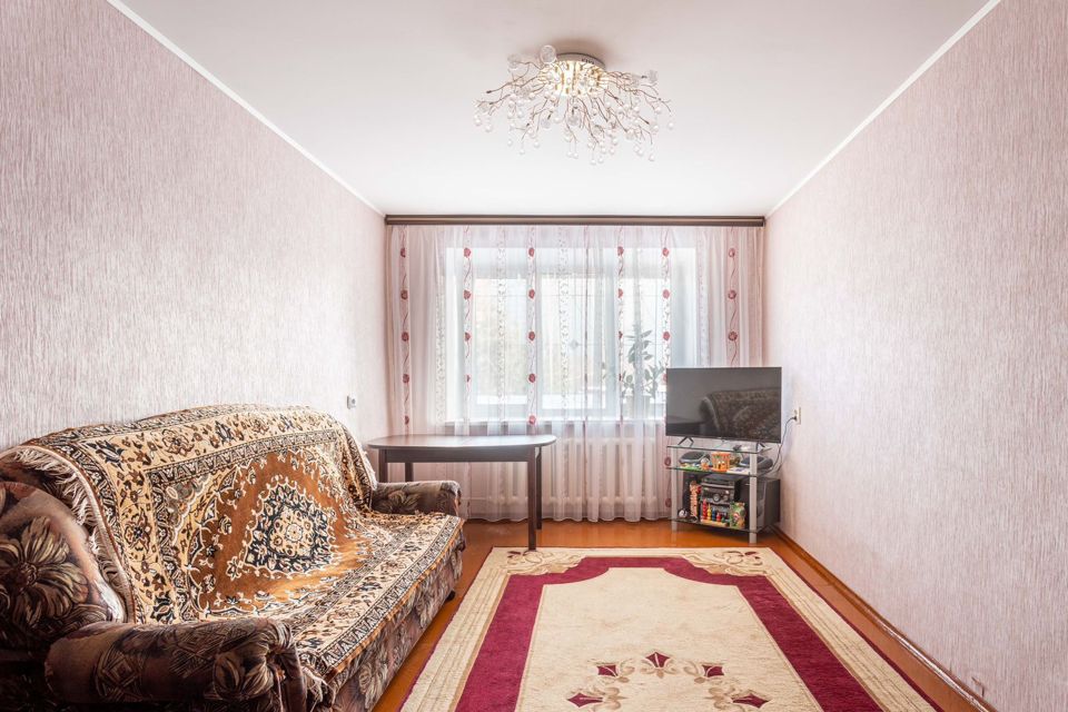 Продаётся 3-комнатная квартира, 64 м²