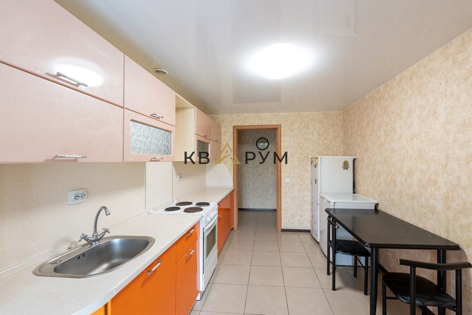 Продаётся 1-комнатная квартира, 54.3 м²