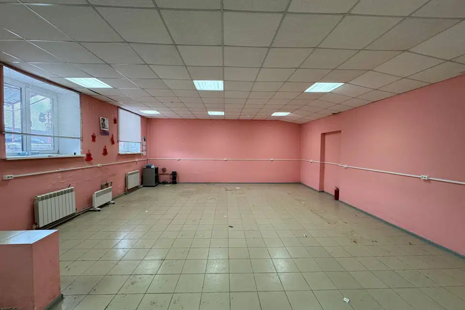 Сдаётся помещение своб. назначения, 100 м²
