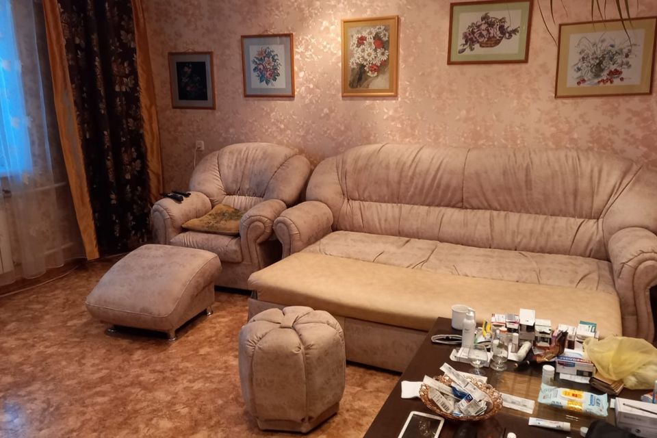 Сдаётся 2-комнатная квартира, 58 м²