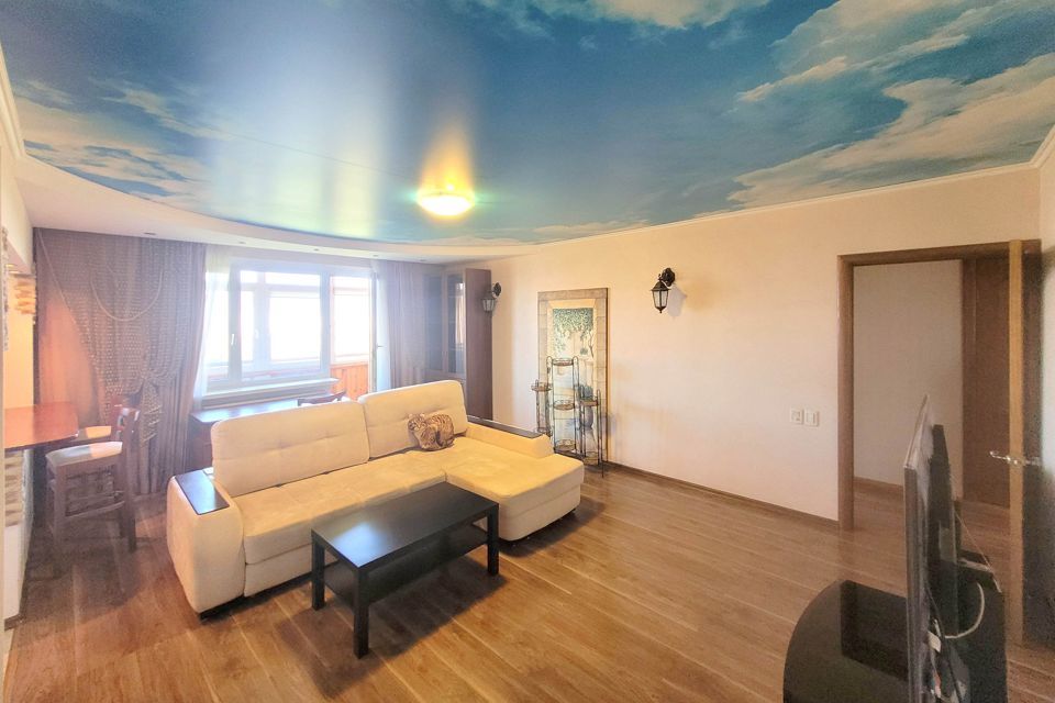 Продаётся 4-комнатная квартира, 94.6 м²