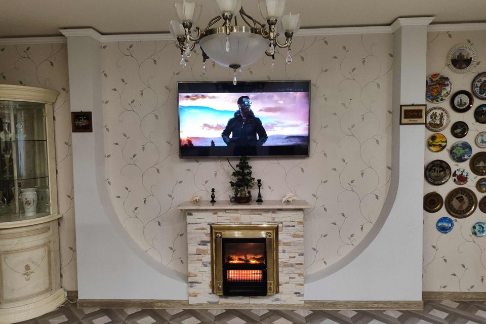 Продаётся 2-комнатная квартира, 94.3 м²