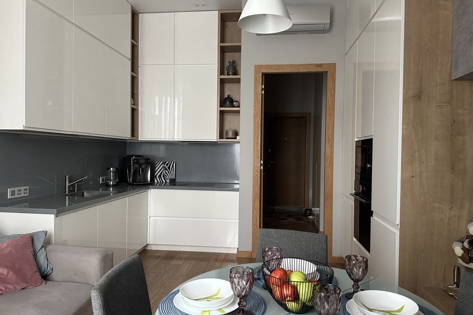 Продаётся 3-комнатная квартира, 61 м²