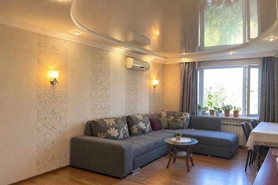 Продаётся 3-комнатная квартира, 73 м²