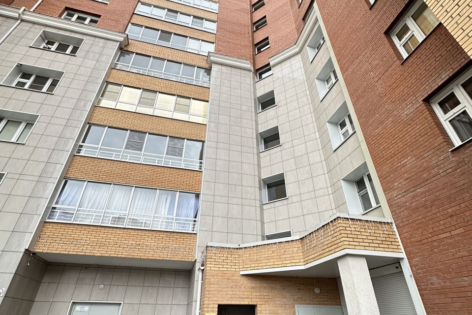 Сдаётся 2-комнатная квартира, 80 м²