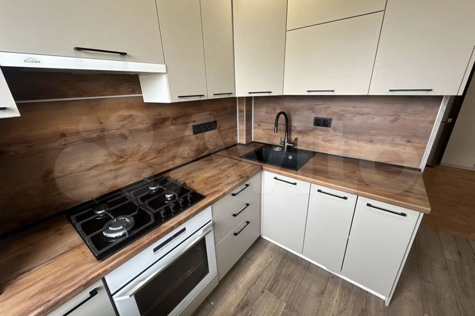 Продаётся 2-комнатная квартира, 45.4 м²