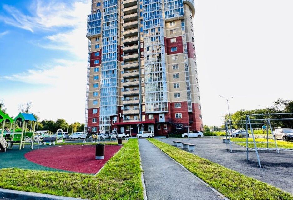 Продаётся 2-комнатная квартира, 74.8 м²
